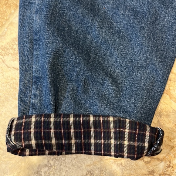LL BEAN FLANNEL LINED RELAX FIT JEANS.MENS SIZE 42x30. Dark denim w/plaid lining - Picture 5 of 15